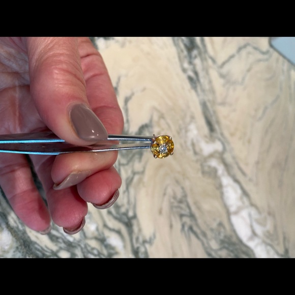 YELLOW SAPPHIRE & DIAMOND MARQUISE STUD EARRINGS - Picture 7 of 10